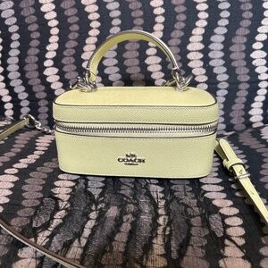 Green Retro Styled Coach Bag